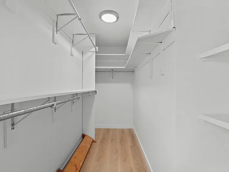 174 E Lake Blvd #R2 — Photo 10