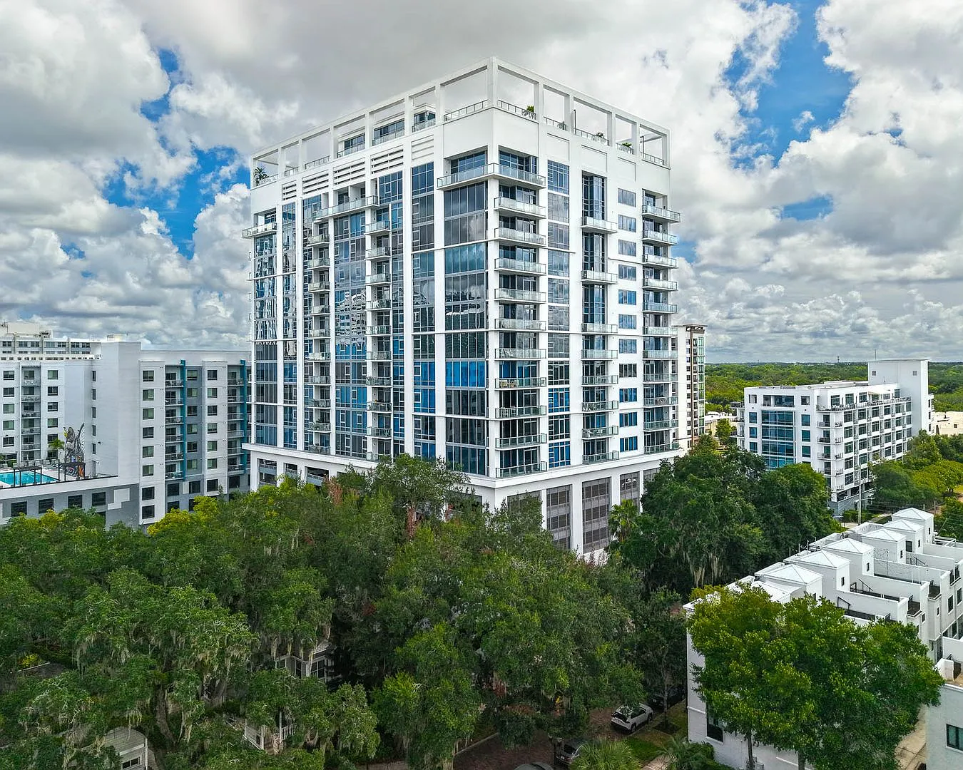 "Sleek Design Meets Walkable Downtown Living Star Tower Orlando" — Photo 2