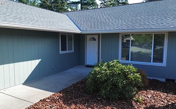 4th image of 48 Park Village Dr