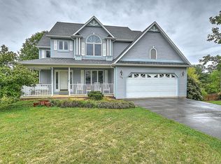 306 Shawnee Dr, Johnson City, TN 37604