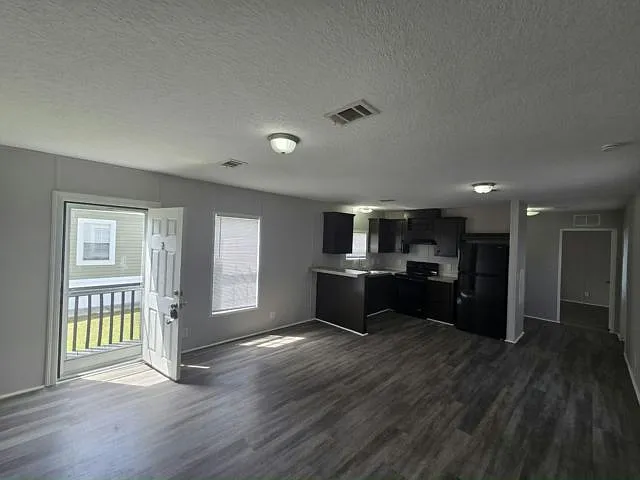 1234 Reynolds Rd #83 — Photo 3