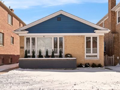 6245 N Keeler Ave, Chicago, IL, 60646