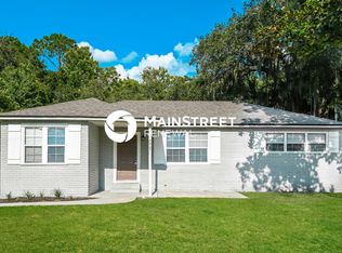 2647 Barrett Rd, Jacksonville, FL 32246