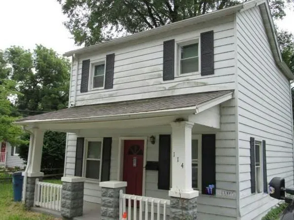 114 Glen St, Collinsville, IL 62234