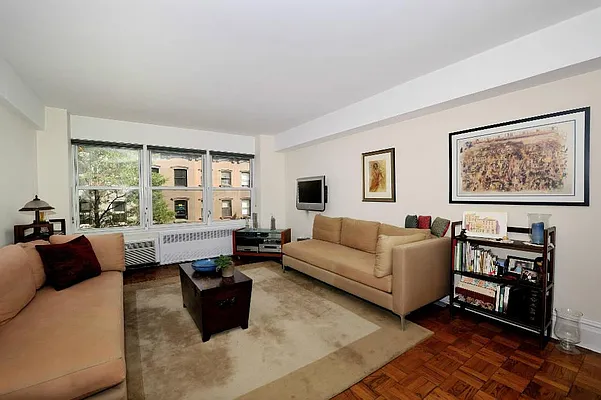 Sold by Town Residential | media 13