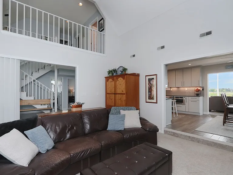 20B Freeman Dr — Photo 10