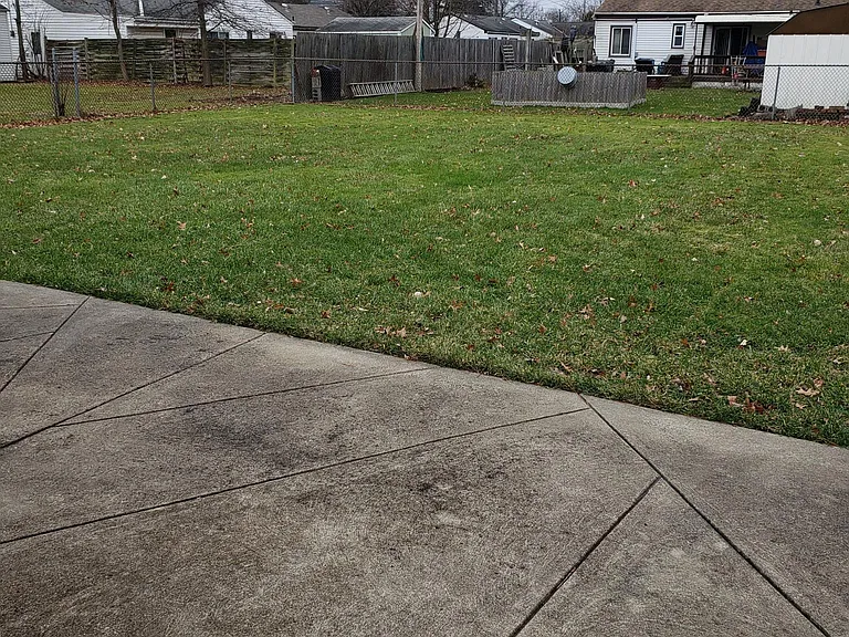 14311 Fairlawn Ave — Photo 5