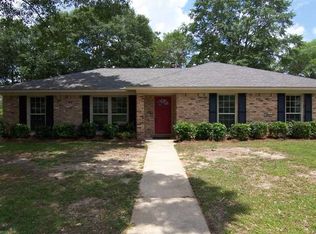 1713 Arlington Ct, Mobile, AL 36609