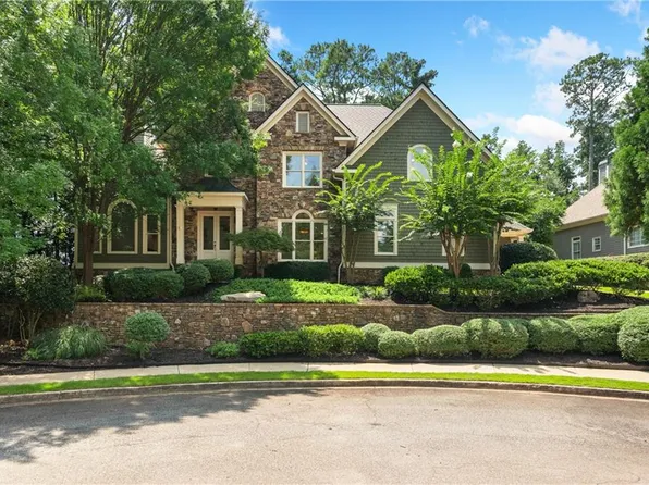 3314 Chimney Ln NE, Roswell, GA 30075