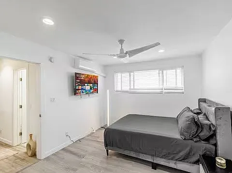 2 bed, 2.5 bath, 1114 sqft, $4,400 — Photo 4