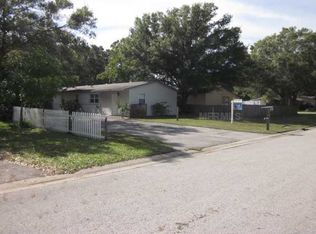 2982 Meadow View Ave, Largo, FL 33771