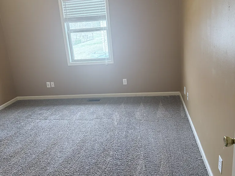 310 N Jefferson St — Photo 4