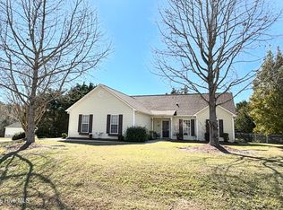 302 Appaloosa Court, Swansboro, NC 28584