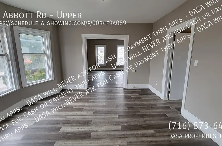 80 Abbott Rd #UPPER — Photo 2