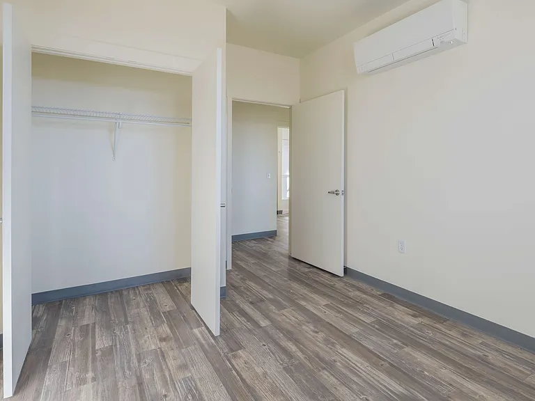 Casa de Encantada Senior Apartments — Photo 16