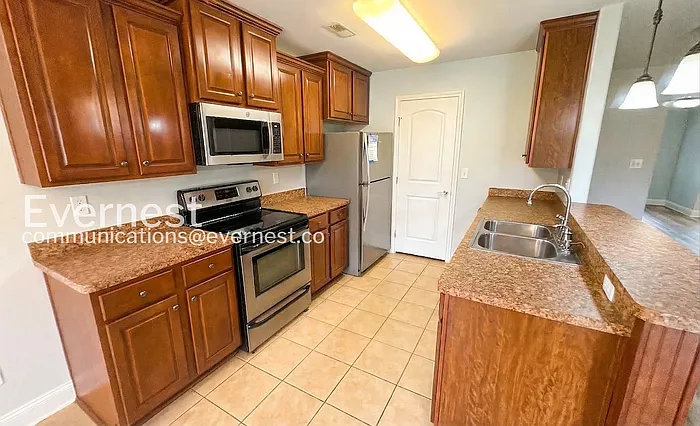 24663 Rolling Vista Dr — Photo 4