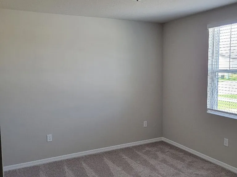 1281 Oak Valley Dr — Photo 16