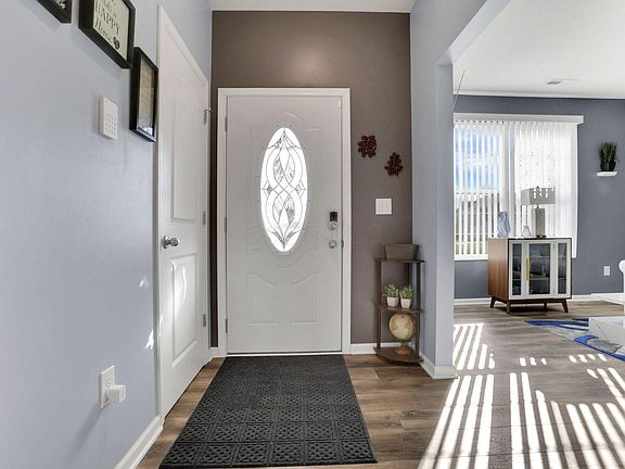 2nd image of 5412 Rohden Dr