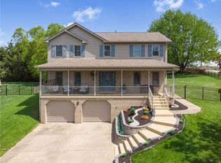 1000 Chinaberry Ct, Harrison City, PA 15636