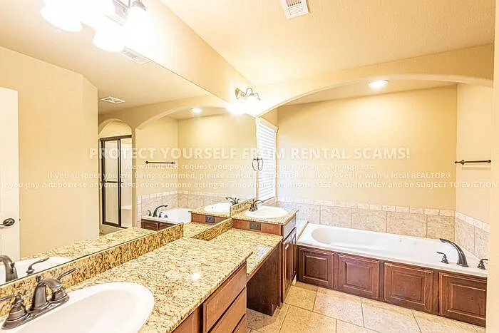 2609 N Brush Creek Dr — Photo 7