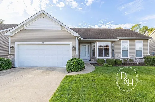 5841 Cottage Cir Photo 1