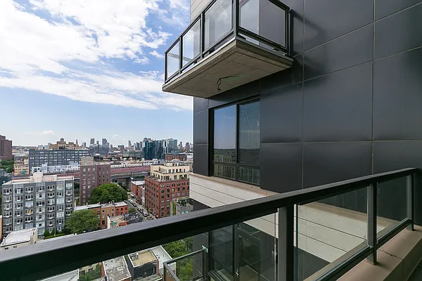 Rented by Nooklyn NYC LLC | media 101