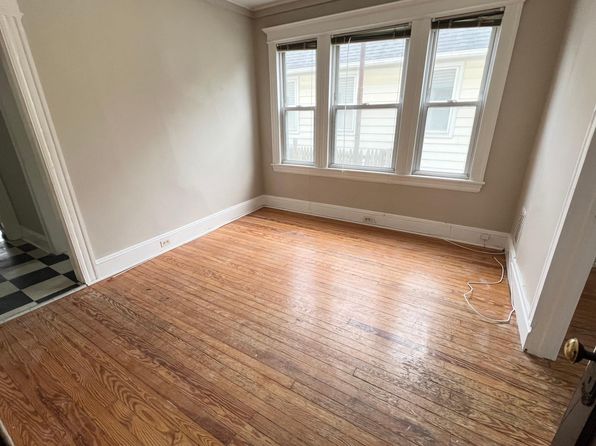 158 Grasmere Ave #1