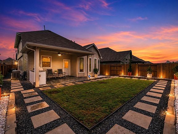 4th image of 2819 Wilde Redbud Ln