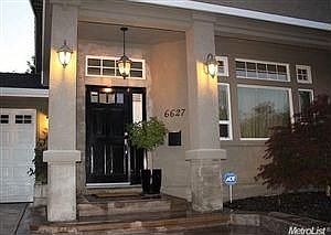 3rd image of 6627 Almond Ave