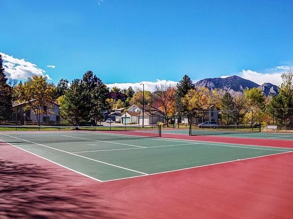Tennis Courts
