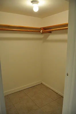 Rented by Sky Management | media 58