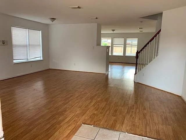 15203 Possumwood Dr — Photo 17