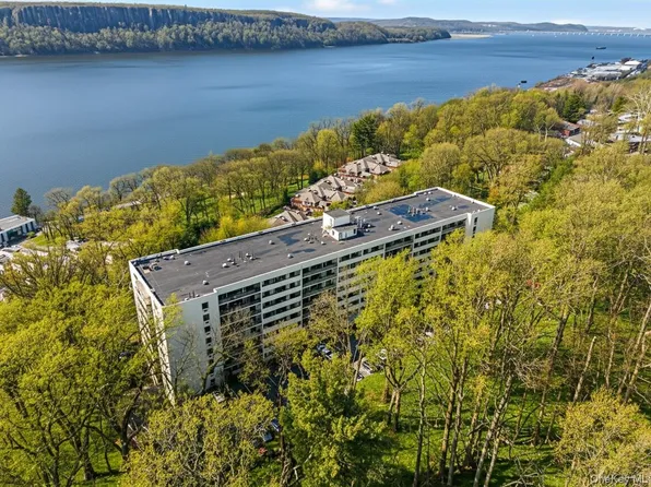 1 David Lane #4 C, Yonkers, NY 10701