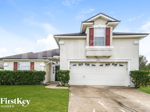 12658 Holly Springs Ct