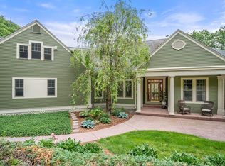 3 Nixon Rd, Framingham, MA 01701