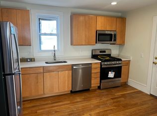 4 Sheridan St APT 3, Lynn, MA 01902