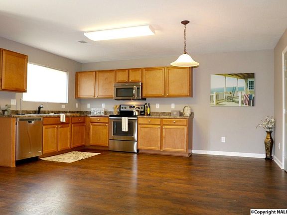 5th image of 120 Belle Haven Dr