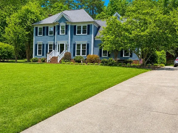 269 Charter Oak Ct, Mooresville, NC 28115