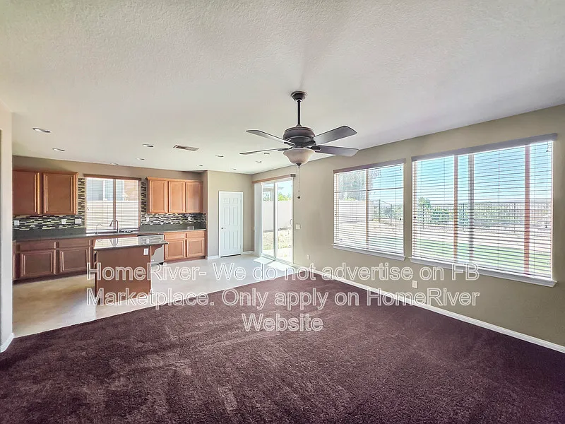 4 bed, 3.0 bath, 2803 sqft, $3,650 — Photo 3