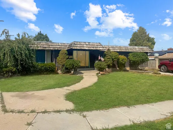 500 Holly Dr, Tooele, UT 84074