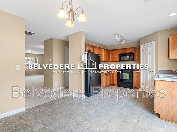 2nd image of 39 Ackland Dr