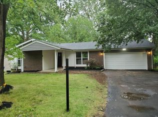 1906 Valley Park Rd, Fenton, MO 63026