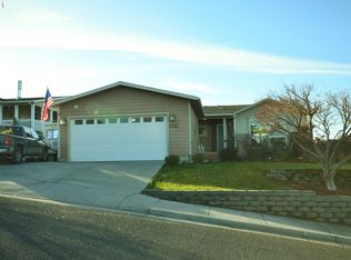 1705 Golden Way, The Dalles, OR 97058