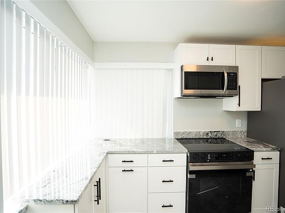 4th image of 3640 Fairfax Street