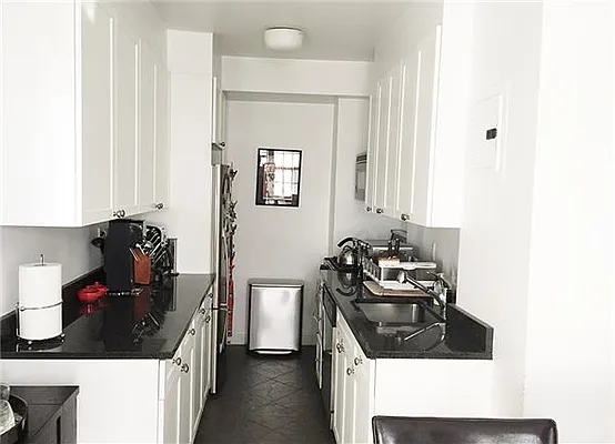 Rented by Warburg | media 2