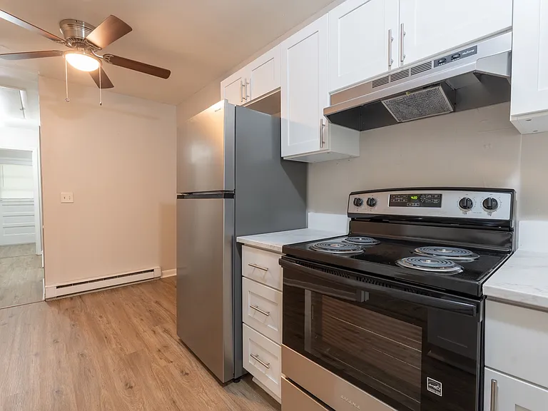 344 Woodview Ave #A — Photo 10
