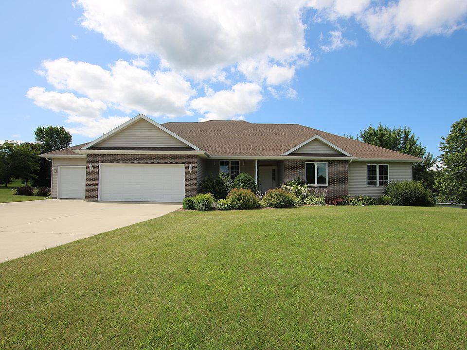 1st image of W3853 Stoneridge Dr