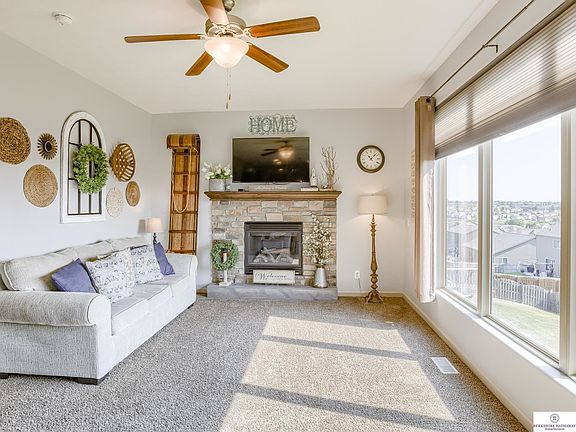 5th image of 4609 N 175th St
