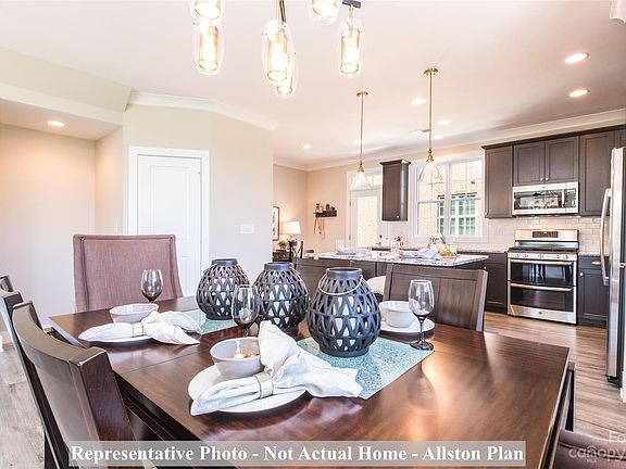 4th image of 8859 Senator Royall Dr