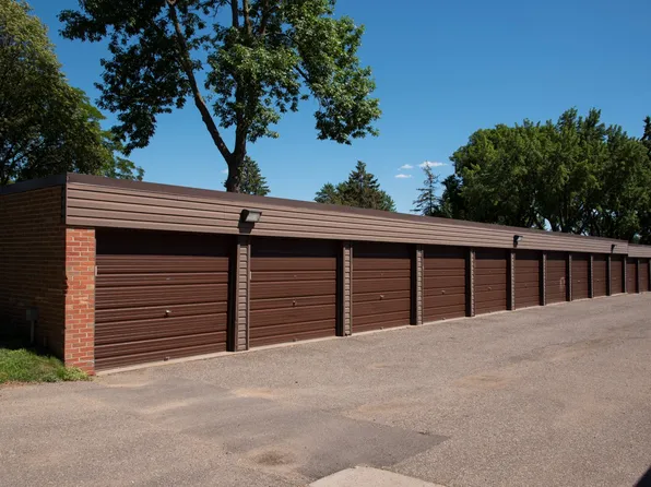 Continental Apartments, 8100 Bass Lake Rd #107, Minneapolis, MN 55428